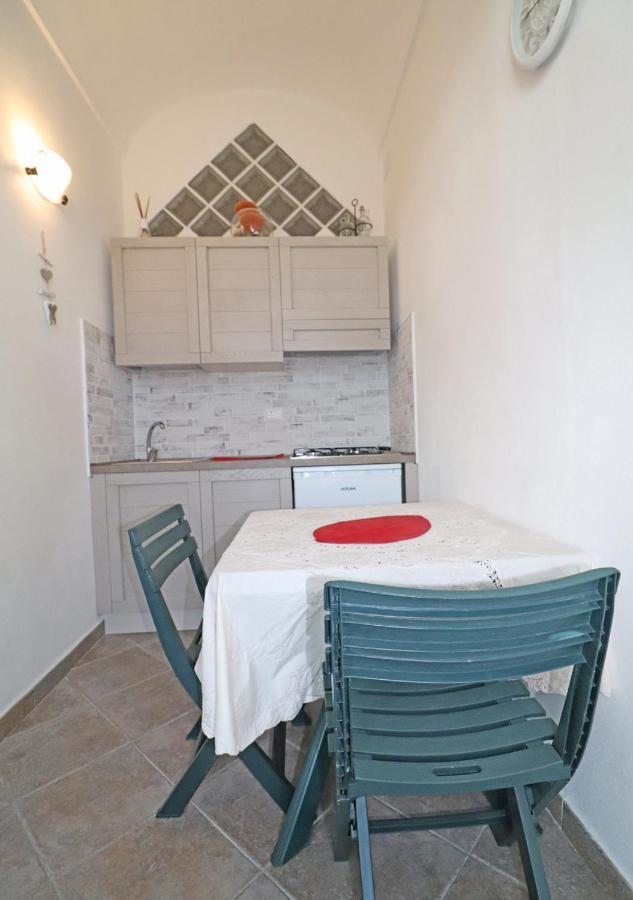 Murphy Holiday Home - Mongiardino 01 La Maddalena  Eksteriør billede