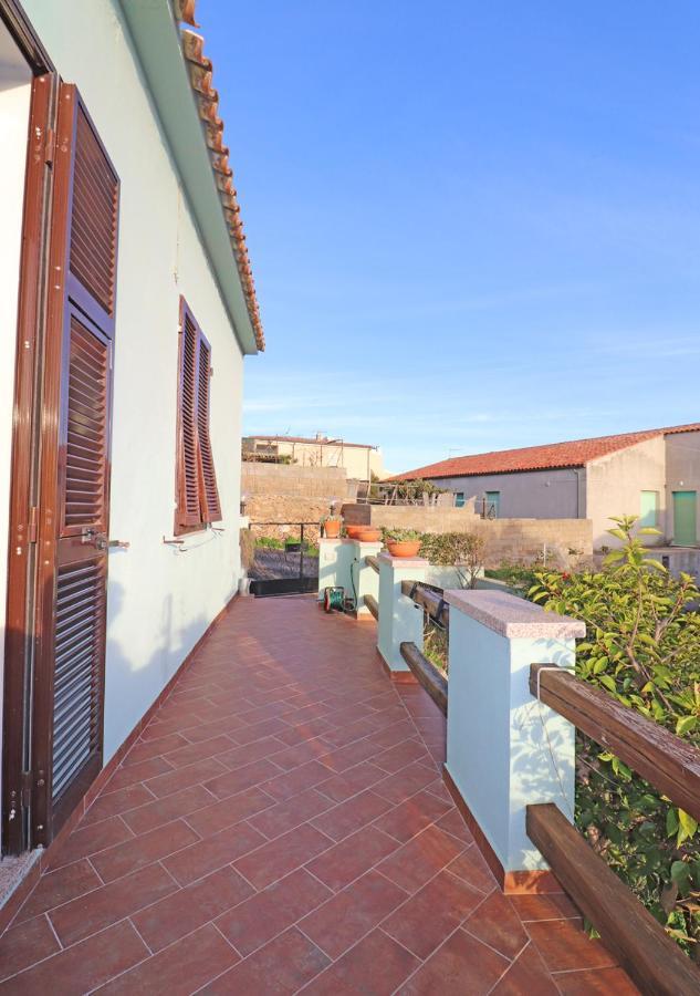 Murphy Holiday Home - Mongiardino 01 La Maddalena  Eksteriør billede